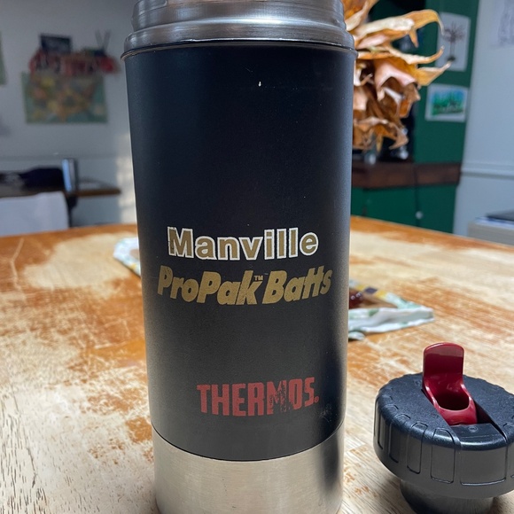 Vintage Thermos - Picture 5 of 6